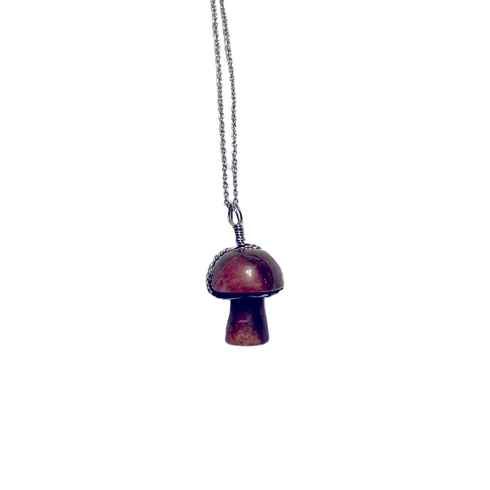 Women’s mushroom pendant necklace